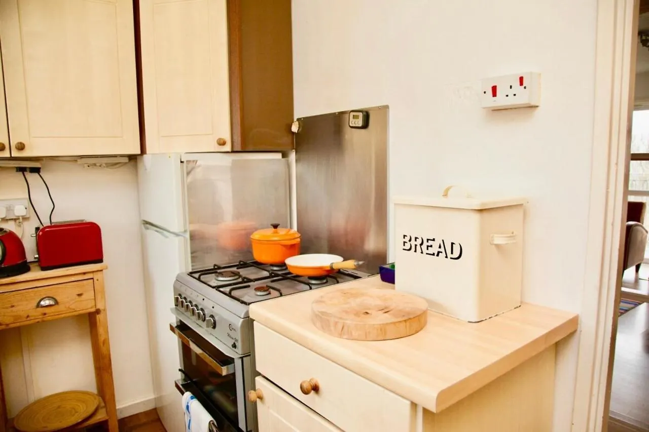 Lovely 2 Bedroom Apartment With Balcony And Sea Views Brighton United Kingdom