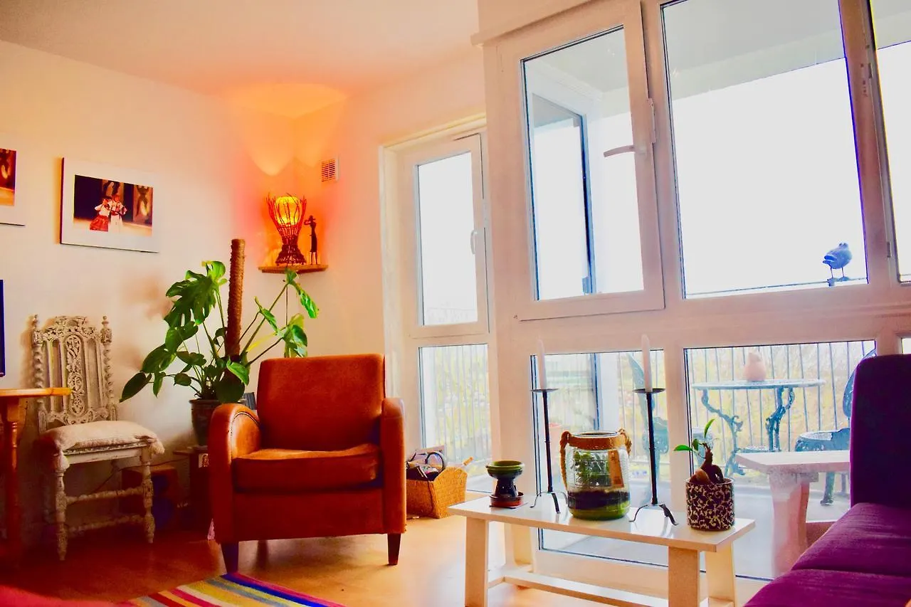 Lovely 2 Bedroom Apartment With Balcony And Sea Views Brighton United Kingdom